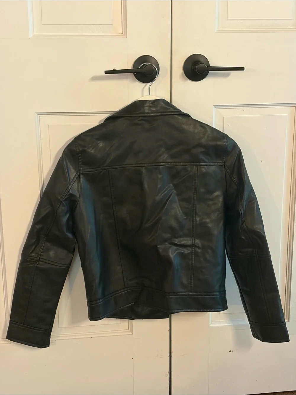 Zara Black Leather Moto Jacket for Kids ♻️🪩